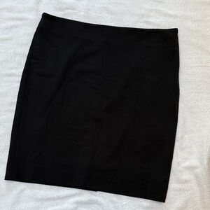 MM Lafleur Classic Black Pencil Skirt size 14